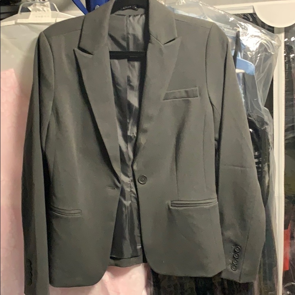 *** SOLD***Express gray blazer size 8